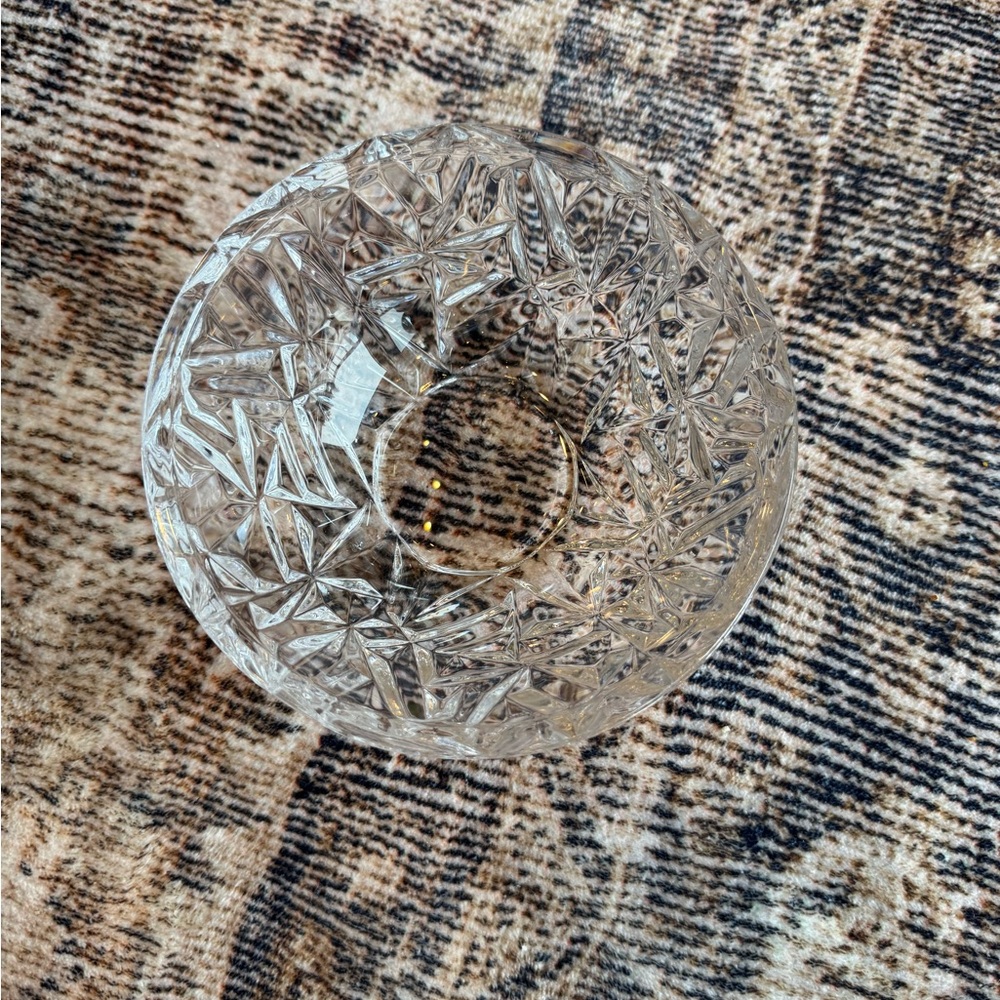 Tiffany rock cut crystal serving bowl - Picture 2 of 4